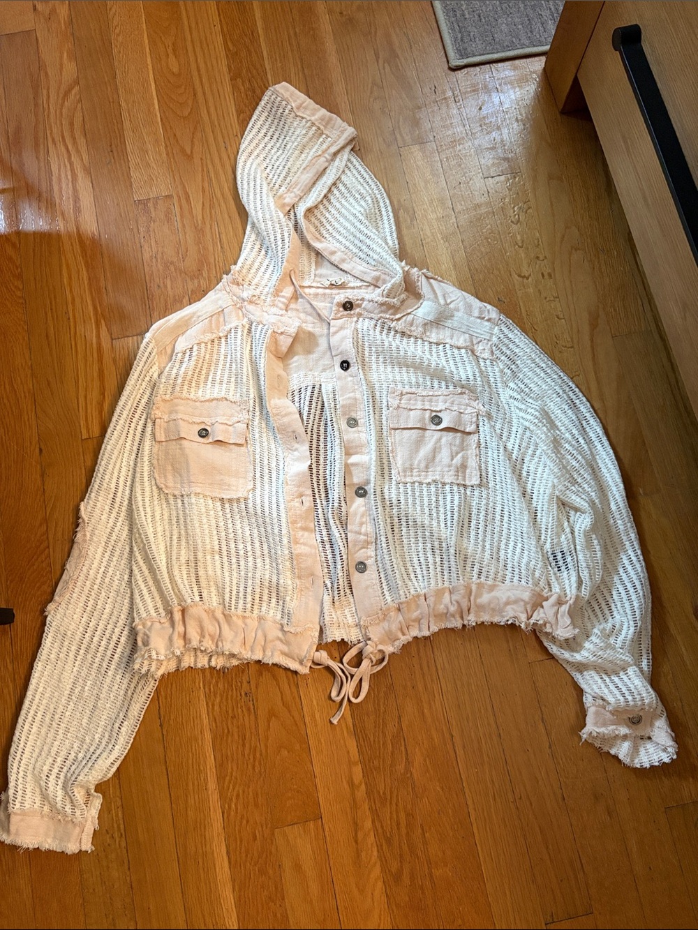 POL Hooded Cropped Utility Jacket in Cream